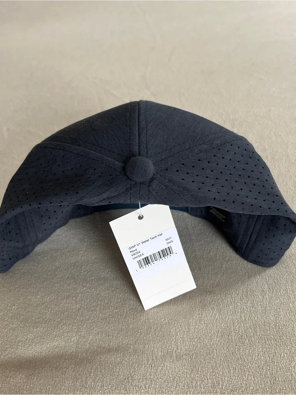 VUORI V1 Water Tech Hat Navy Unisex NWT